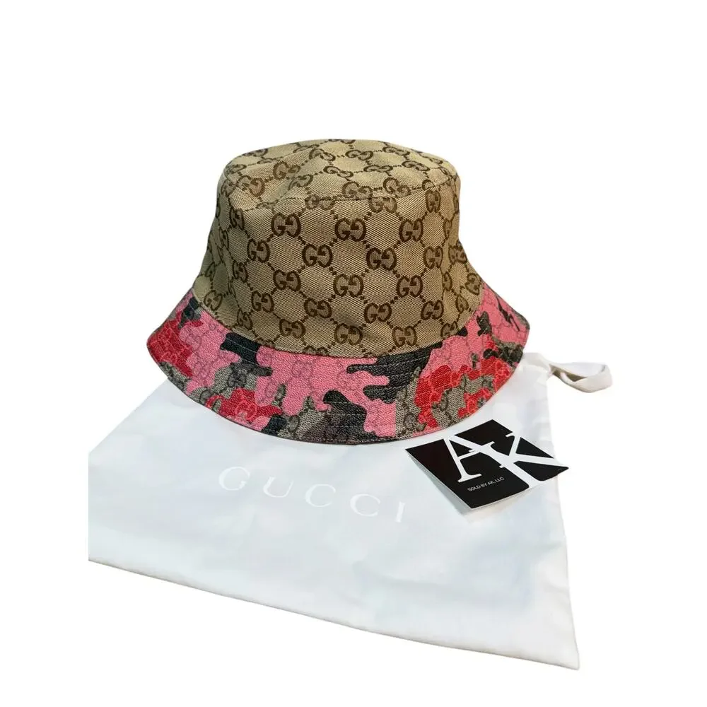 NWT Gucci GG Supreme Canvas Bucket Hat M 58cm Pink Red Camo Unisex